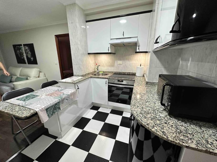 Gran Terraza Muy Centrico Apartament *